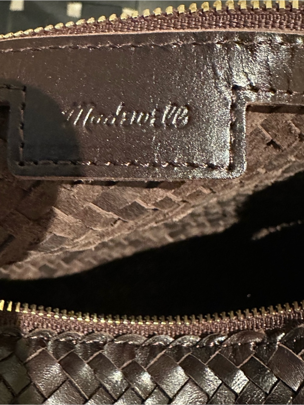 Madewell signature woven zip top shoulder bag - Picture 6 of 8